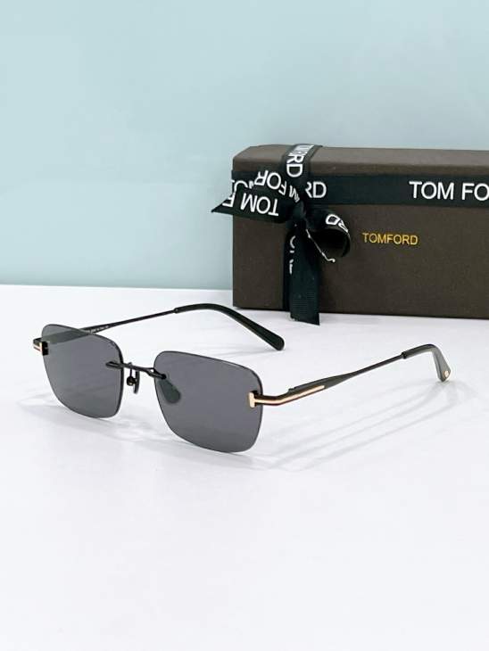 Picture of Tom Ford Sunglasses _SKUfw76511931fw